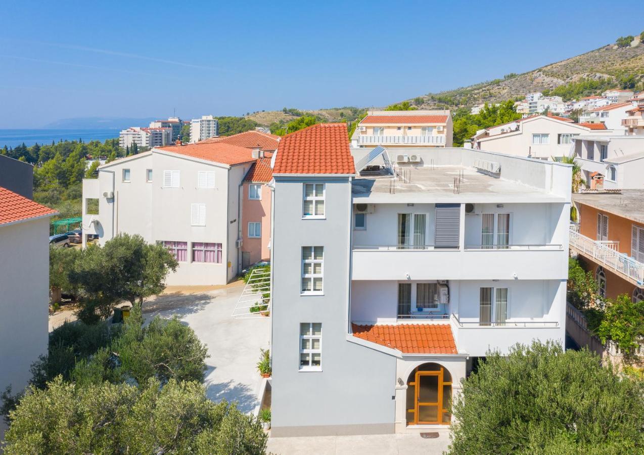 Apartmants Sestic Tučepi المظهر الخارجي الصورة